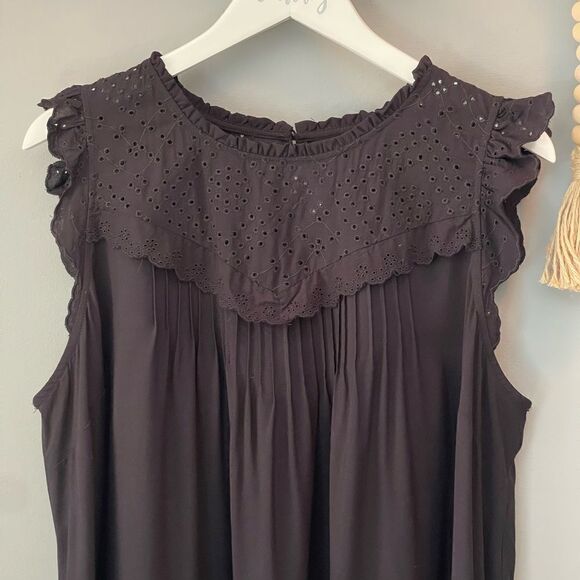 NWT Torrid black eyelet lace sleeveless tank Size 1X/1 - Picture 5 of 12